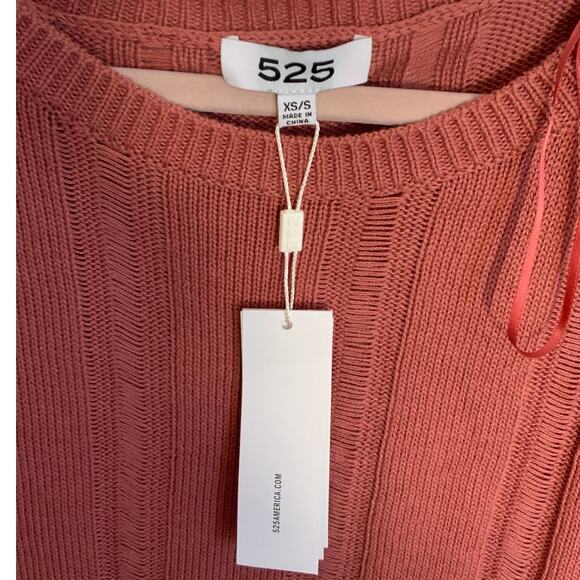 525 America‎ NWT Sweater size xs/s - Picture 2 of 6